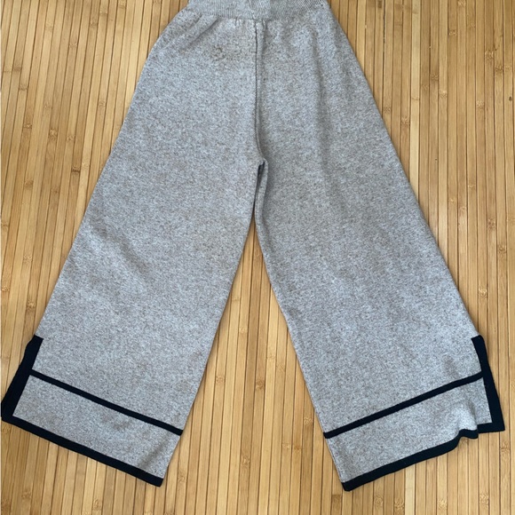 Knitted wide leg pants - Picture 2 of 3